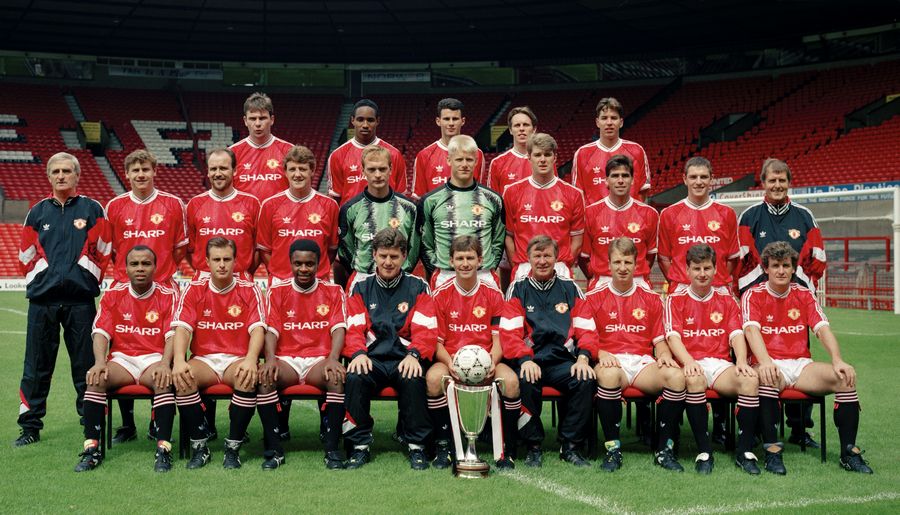 的中场控球 的中场控球